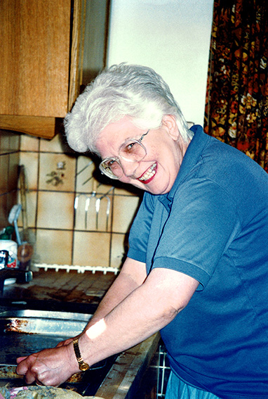 File:Kath Tilbury.jpg