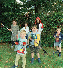 Parish Litter Pick 03.jpg
