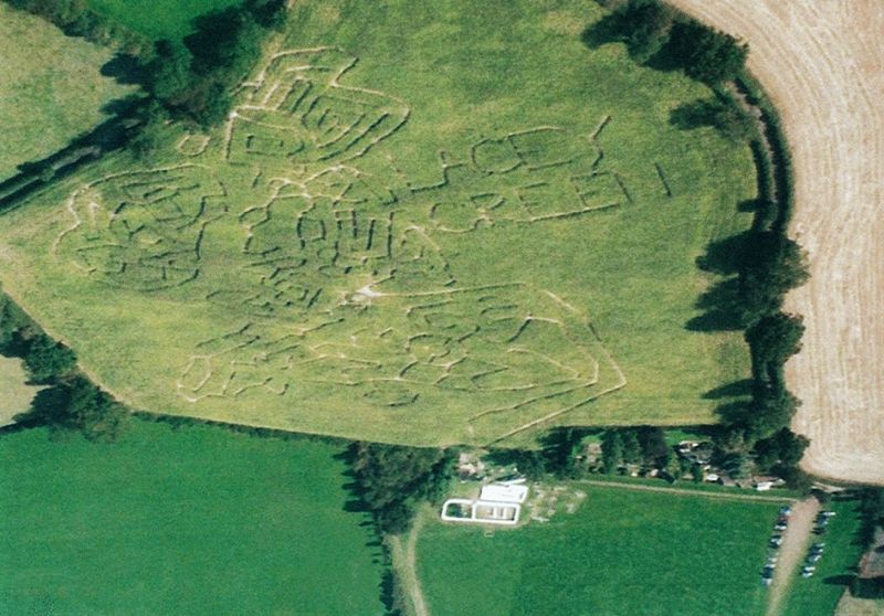 File:Maize Maze 2007.jpg