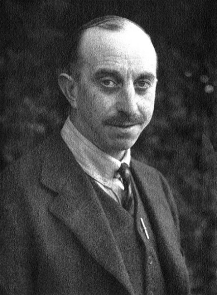 File:Alfred Stevens.jpg